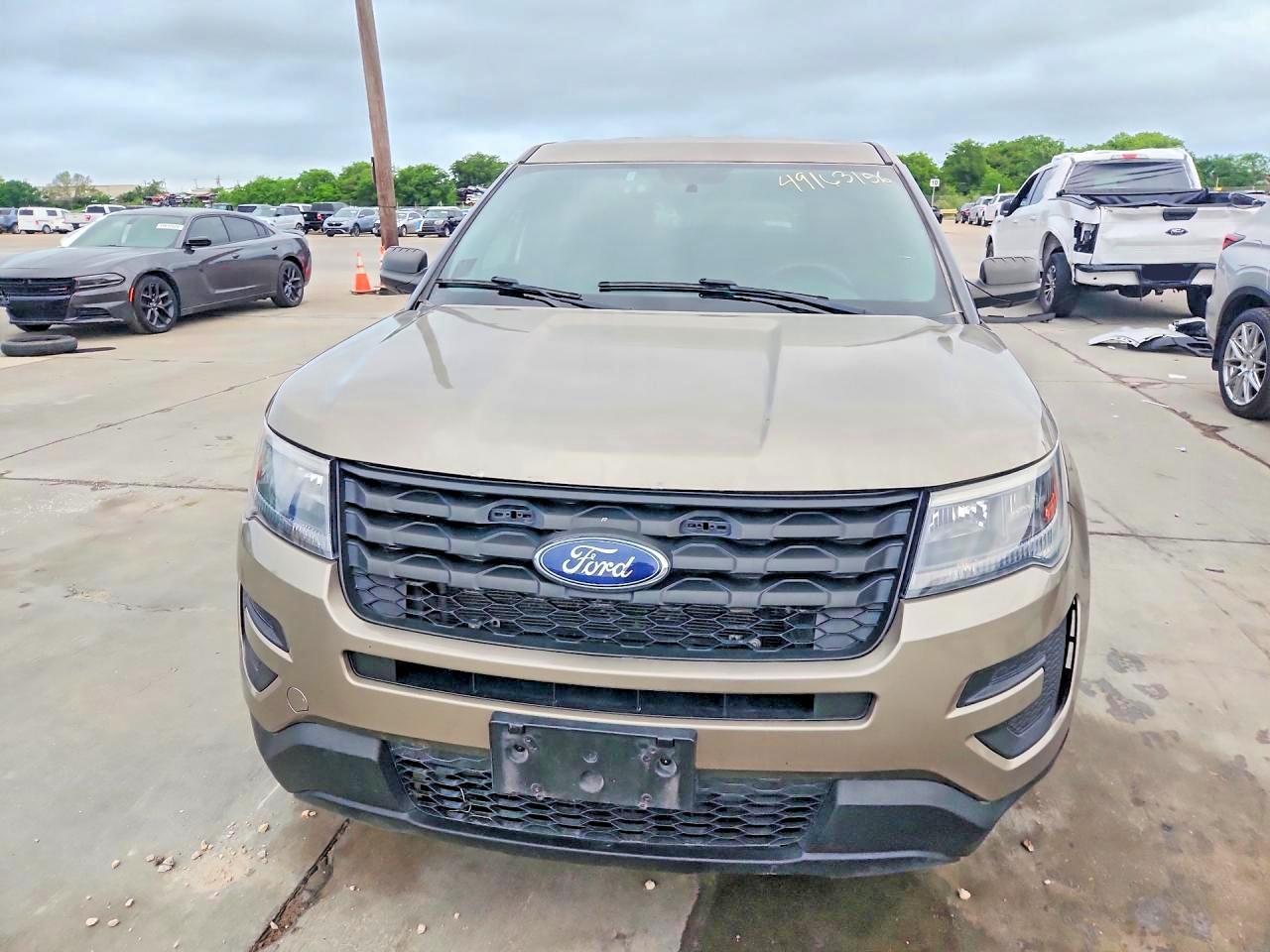 2019 Ford Explorer Police Interceptor - Фото 5