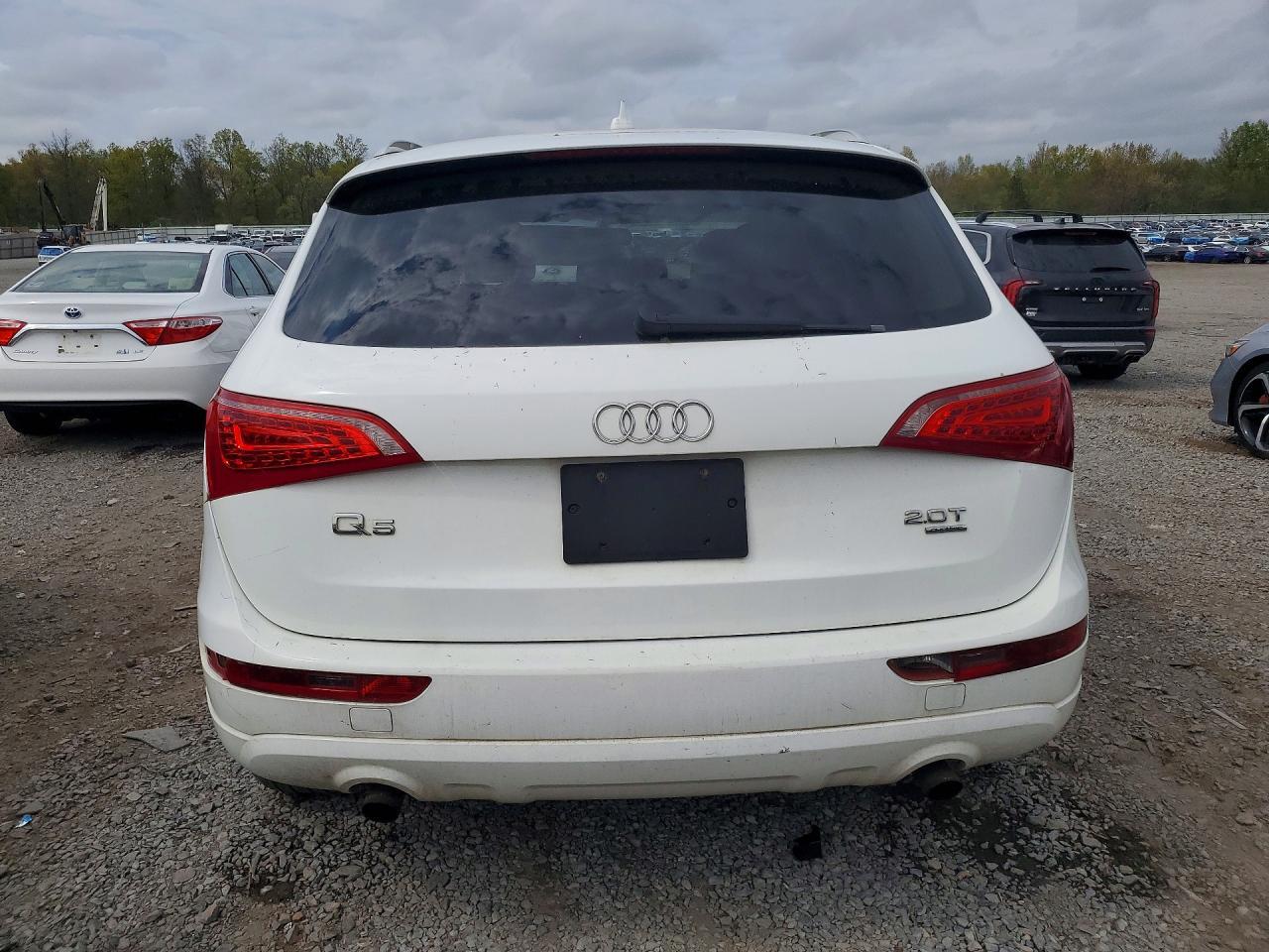 2011 Audi Q5 Premium - Фото 6