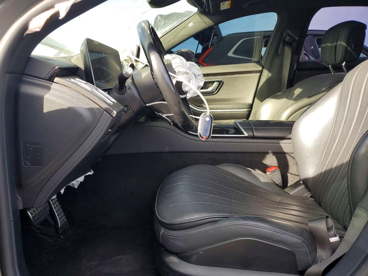 2023 Mercedes-Benz S 500 4Matic - Image 7