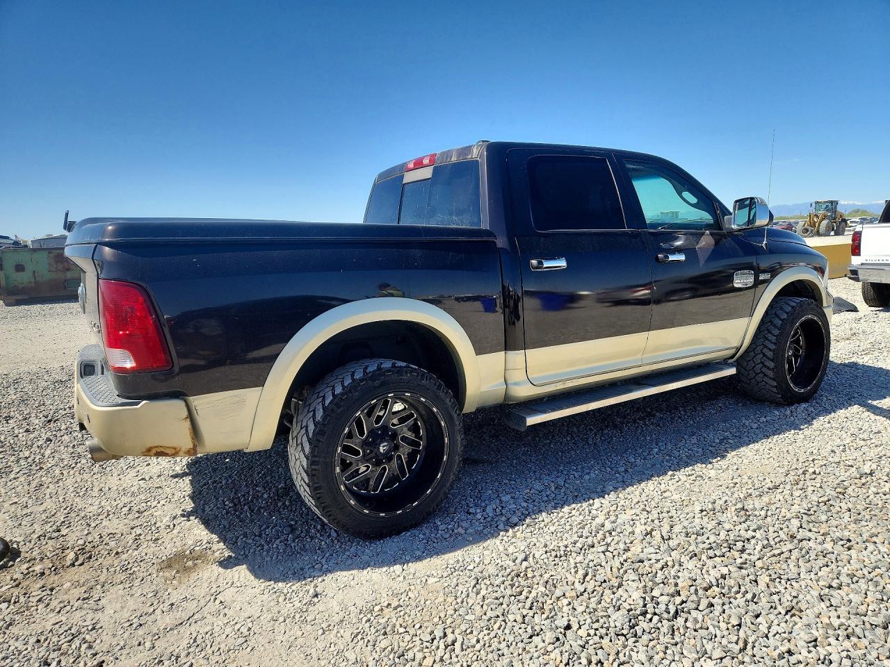 2011 Dodge Ram 1500 - Фото 3