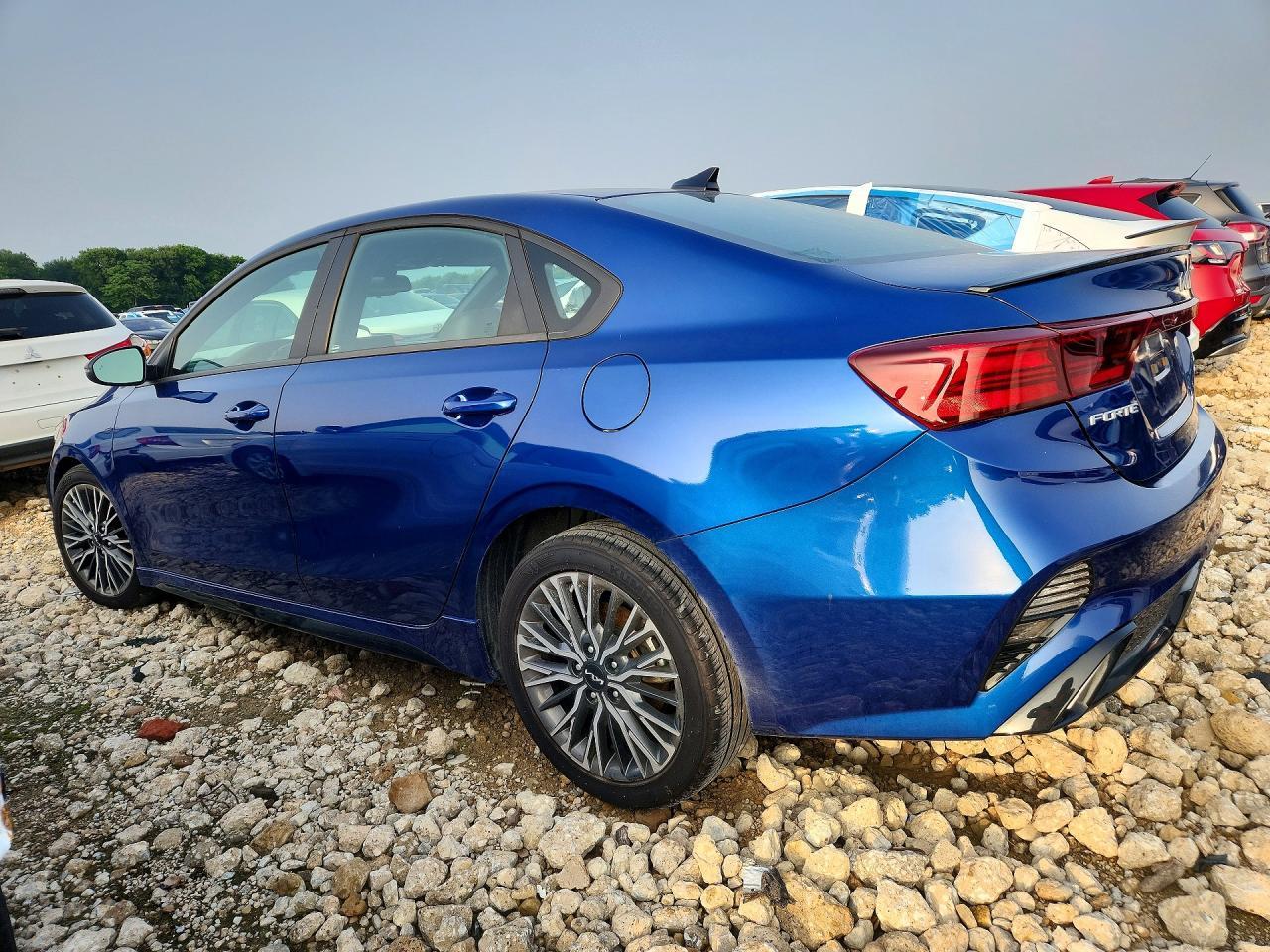 2024 Kia Forte Gt-Line - Фото 2