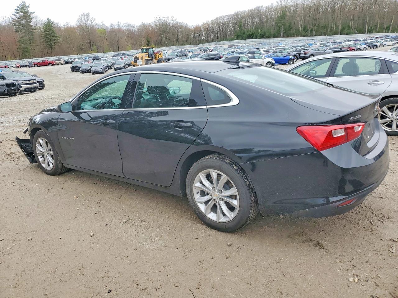 2023 Chevrolet Malibu Lt - Image 2