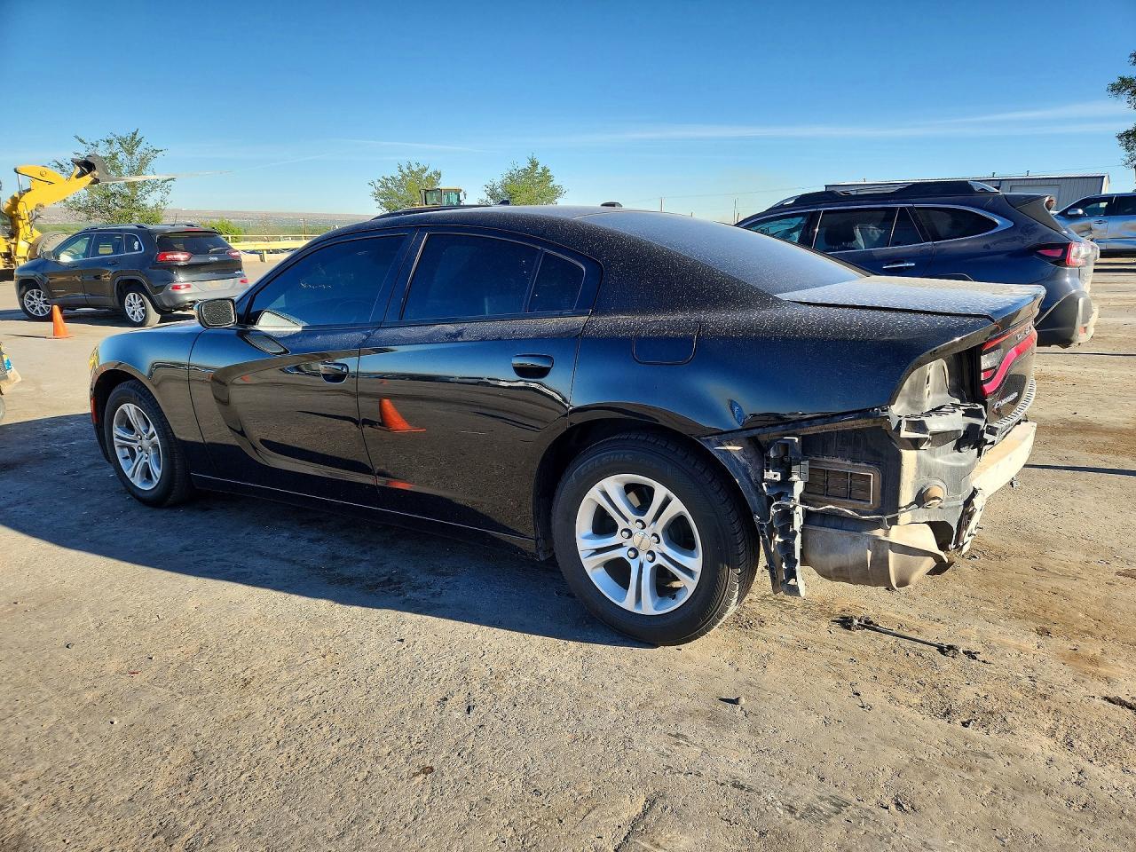 2020 Dodge Charger Sxt - Image 2
