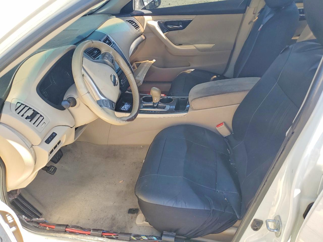 2014 Nissan Altima - Фото 7