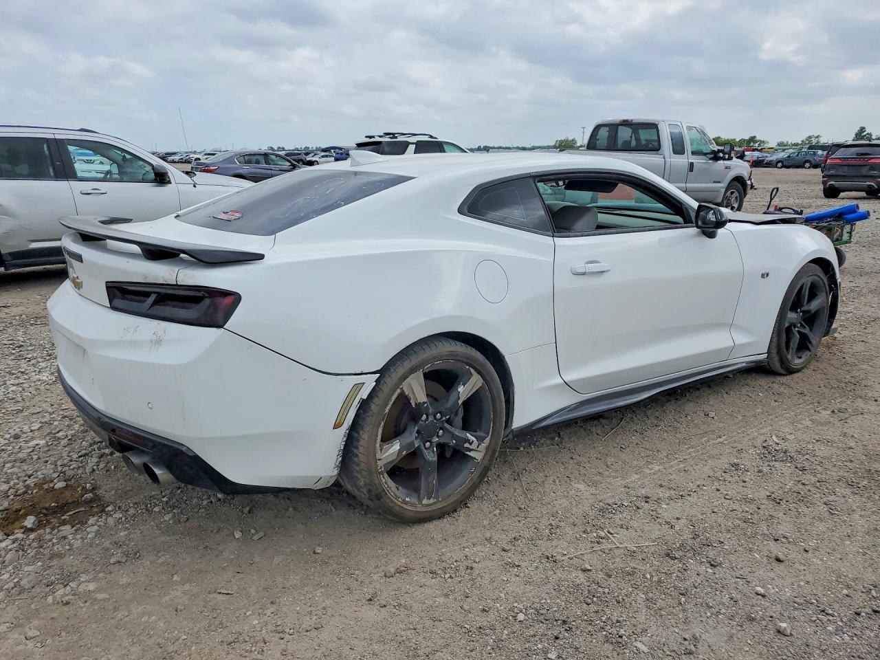 2016 Chevrolet Camaro Ss - Image 3