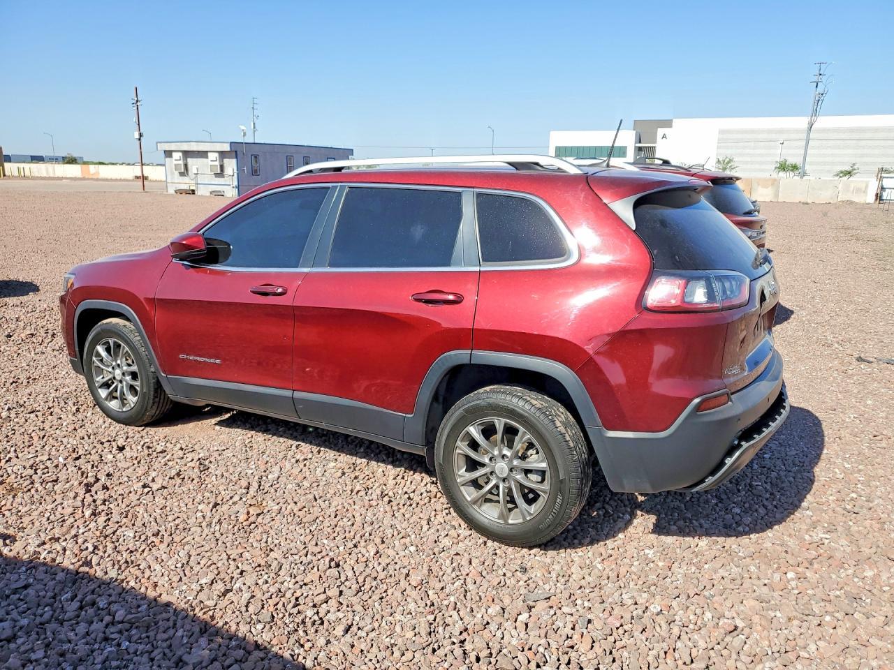 2020 Jeep Cherokee Latitude Plus - Фото 2