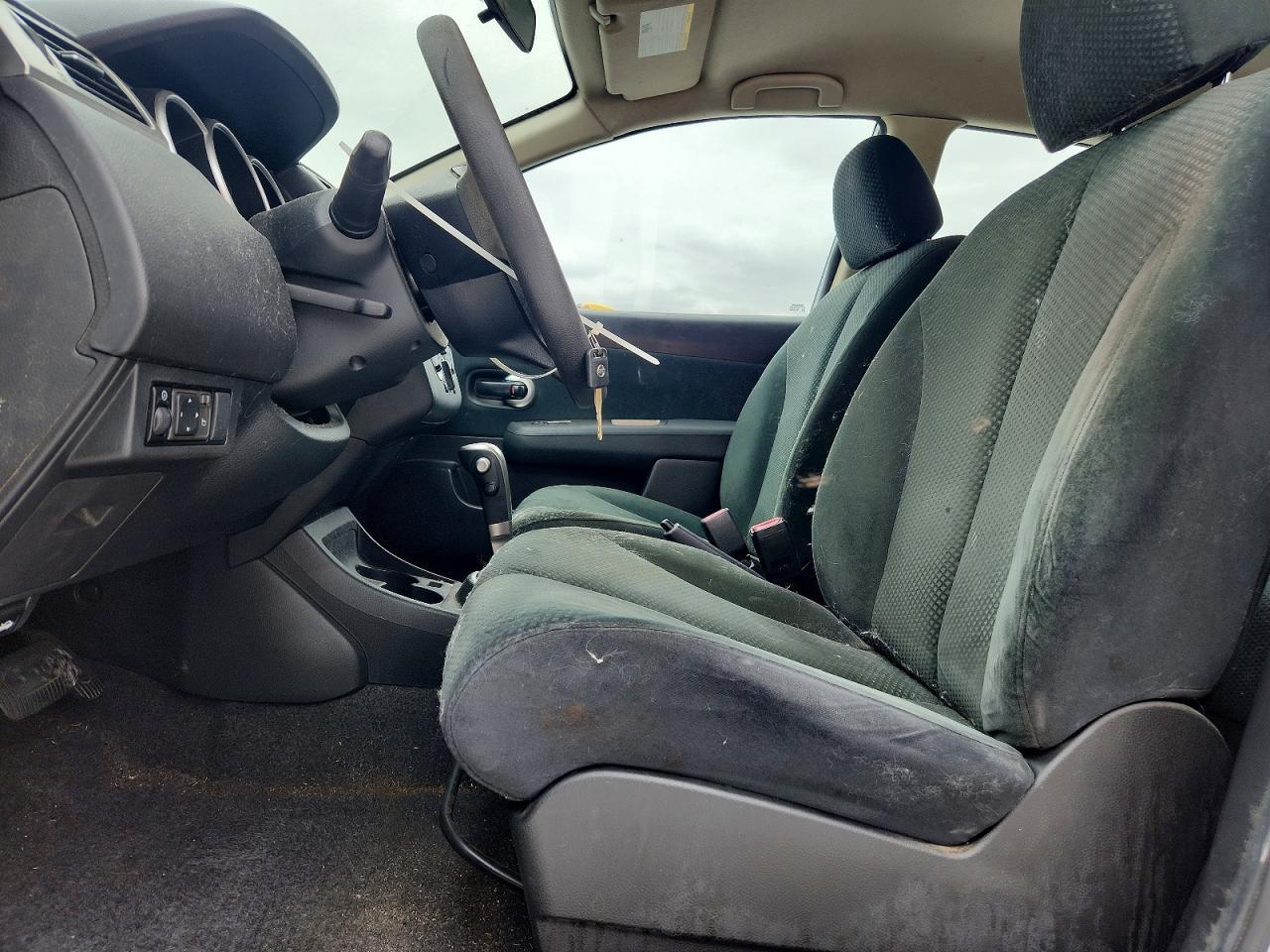 2011 Nissan Versa 1.8 S - Image 7