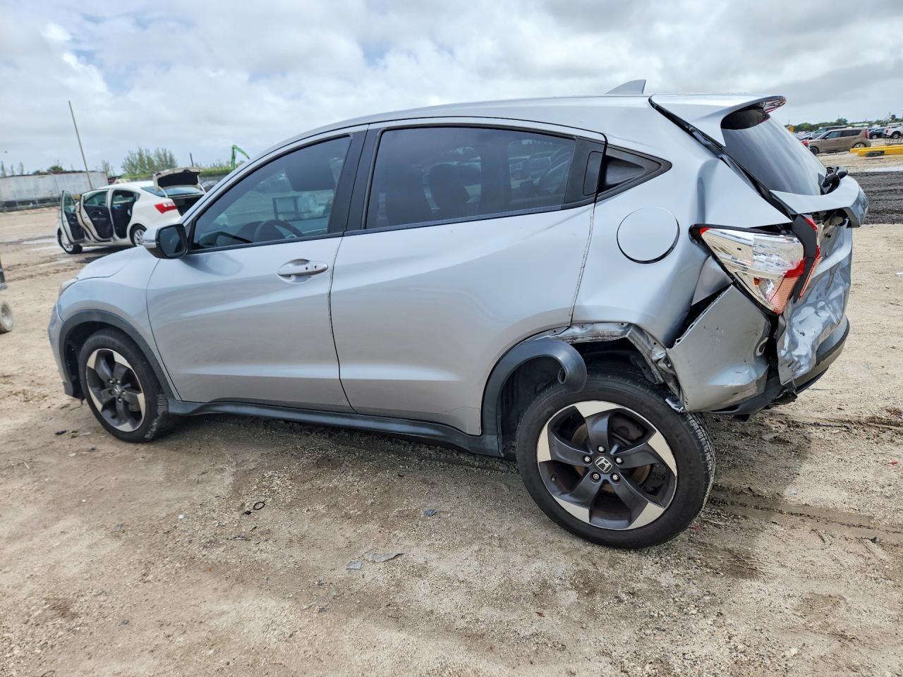 2018 Honda Hr-V Ex - Image 2