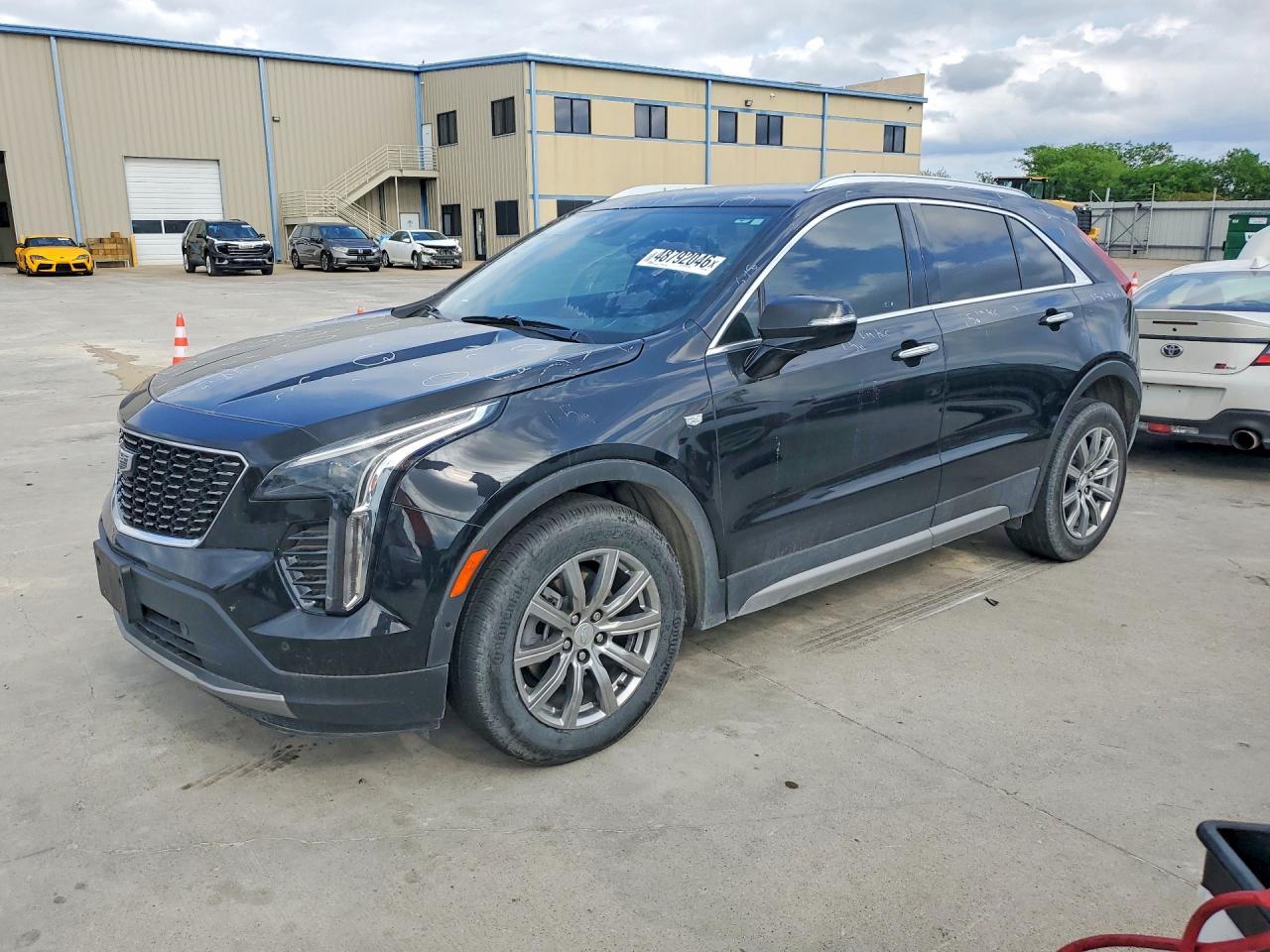 2022 Cadillac Xt4 Premium Luxury