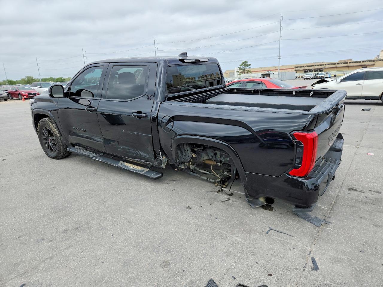 2022 Toyota Tundra Sr5 - Image 2