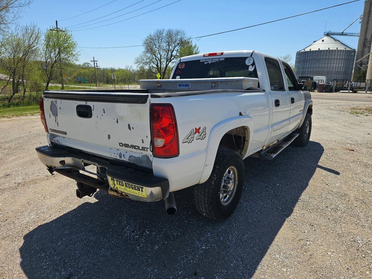 2003 Chevrolet Silverado K2500 Heavy Duty - Фото 4