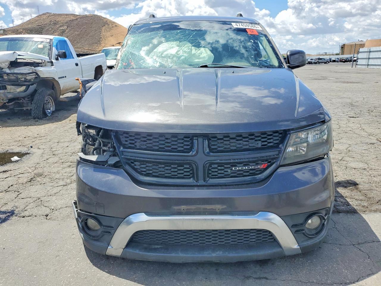 2019 Dodge Journey Crossroad - Image 5