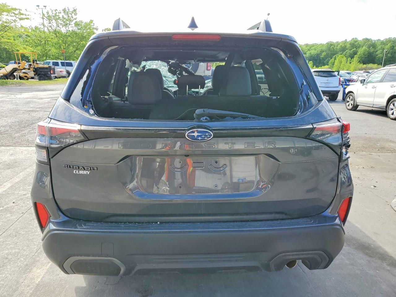 2025 Subaru Forester Limited - Фото 6