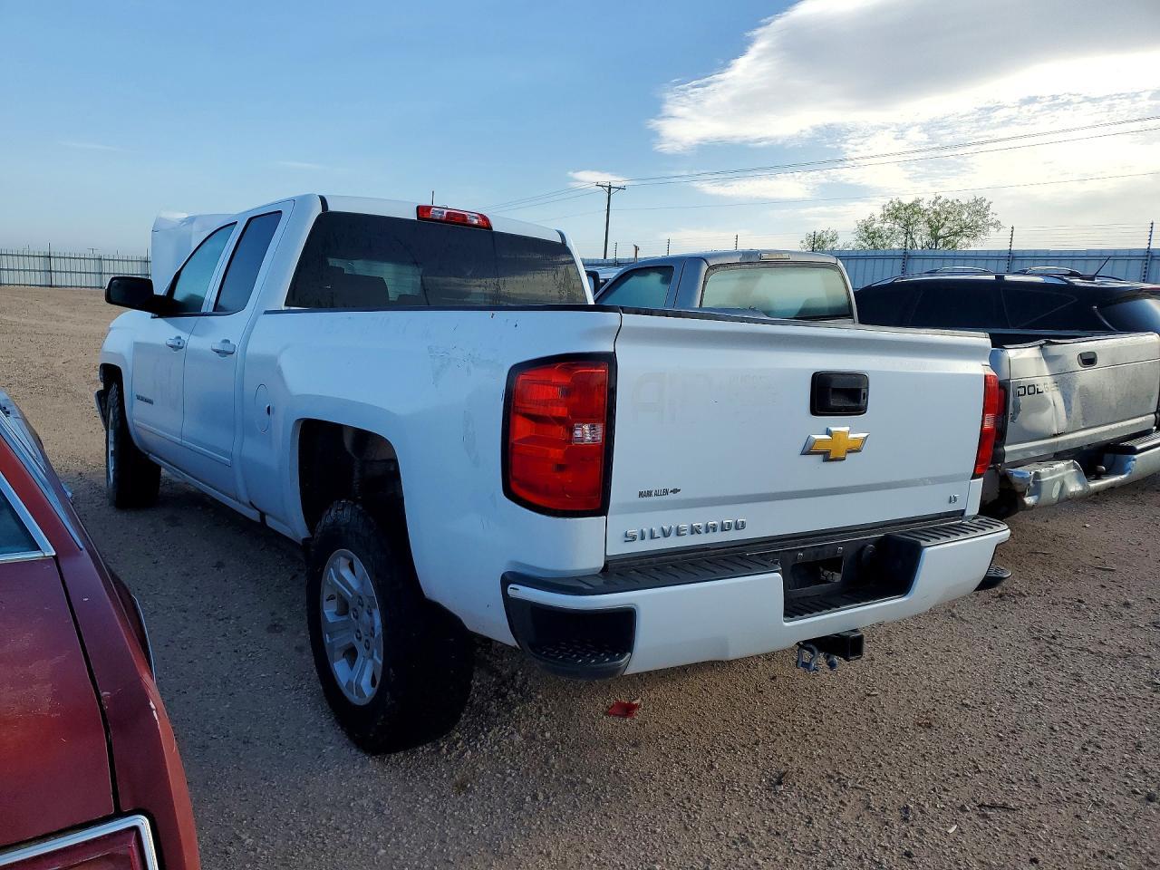 2017 Chevrolet Silverado K1500 Lt - Фото 2