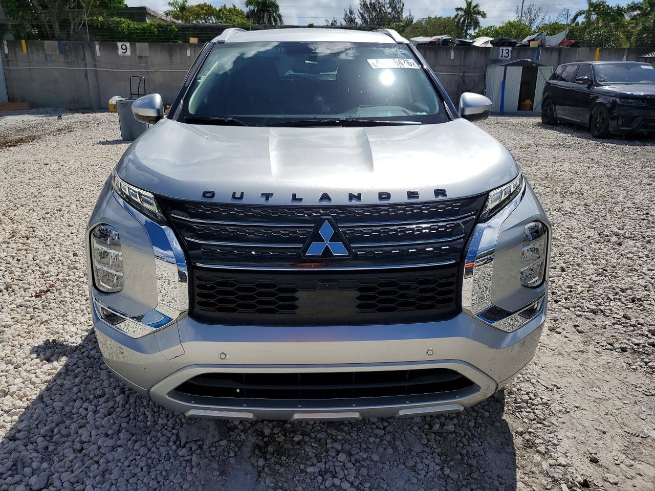 2023 Mitsubishi Outlander Sel - Фото 5