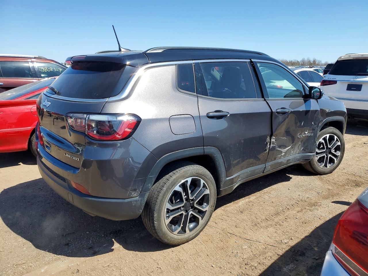 2022 Jeep Compass Limited - Фото 3