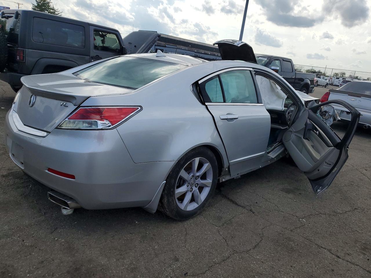 2013 Acura Tl Tech - Image 3