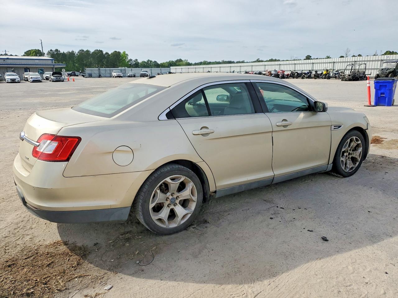 2011 Ford Taurus Sel - Фото 3