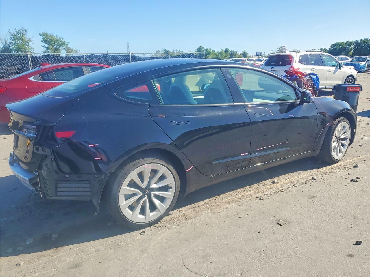 2021 Tesla Model 3 - Image 3