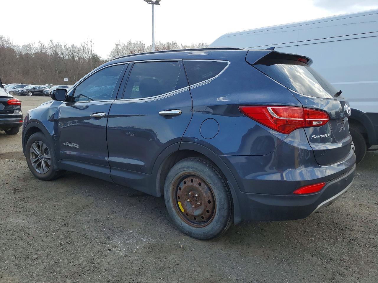 2016 Hyundai Santa Fe Sport 2.4L - Фото 2