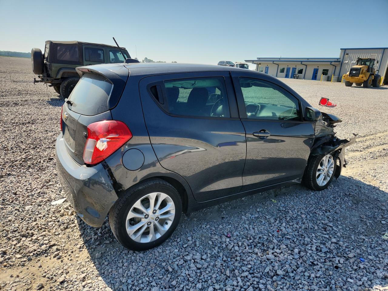 2021 Chevrolet Spark 1Lt - Фото 3