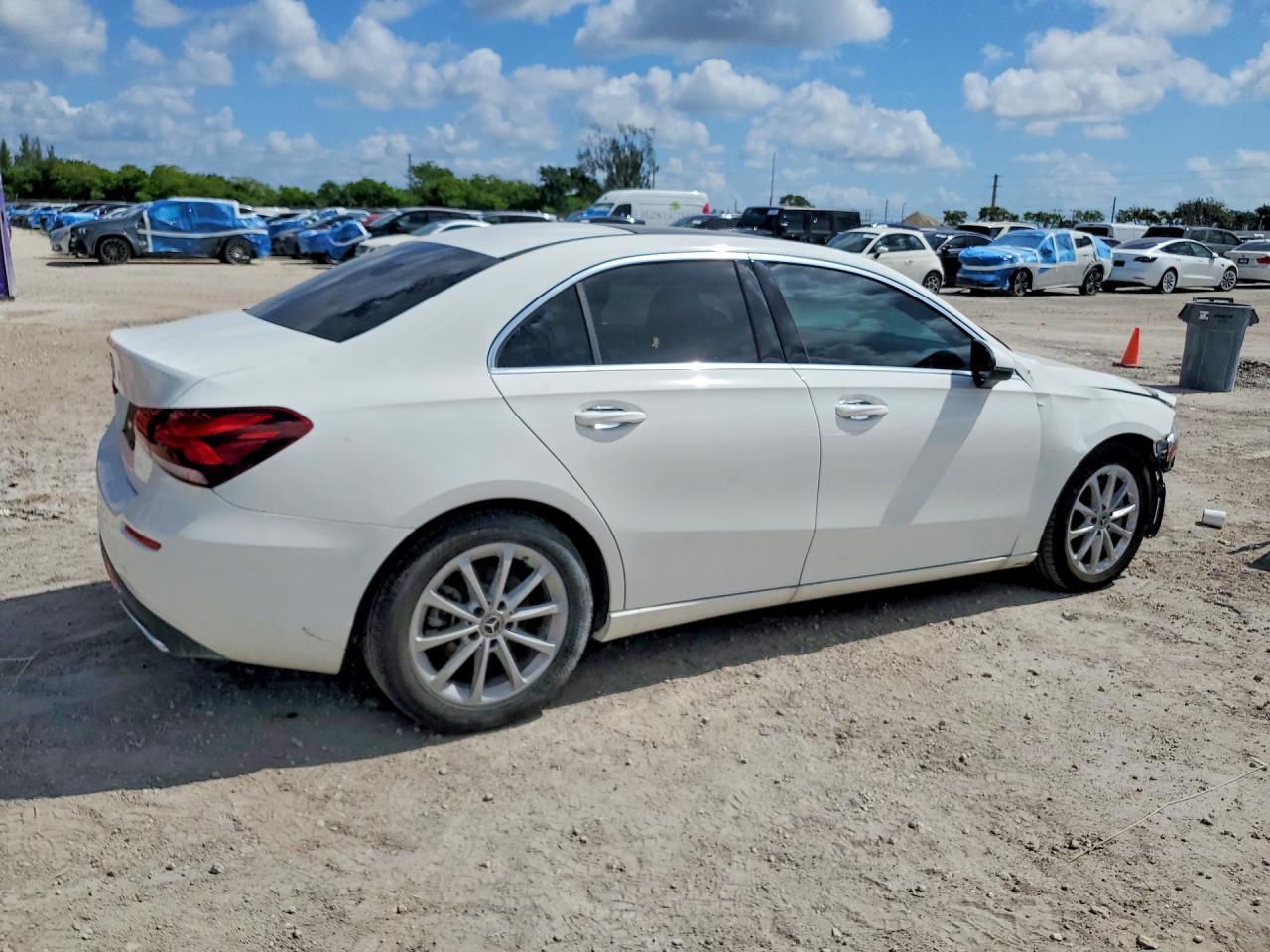 2021 Mercedes-Benz A 220 - Image 3