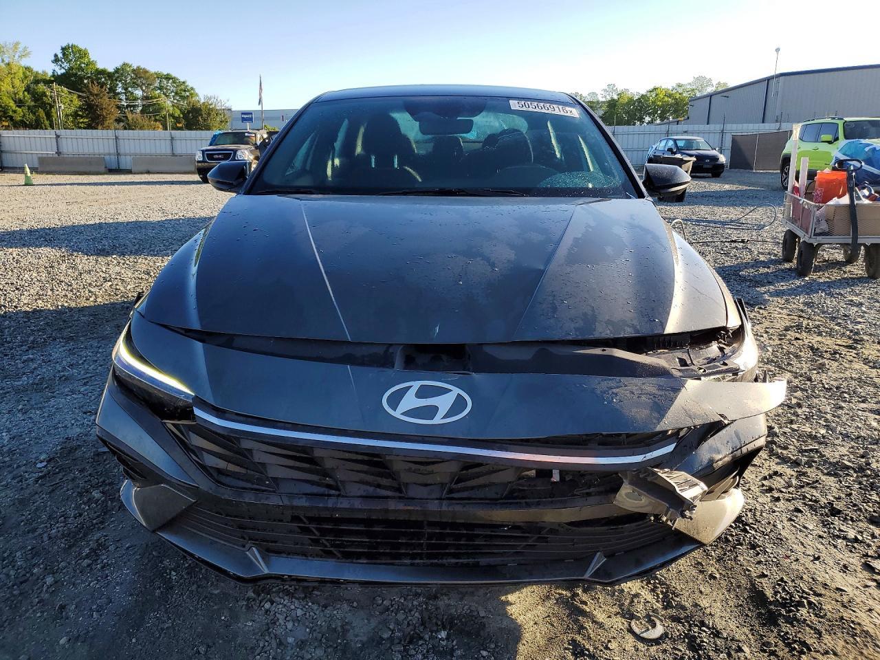2025 Hyundai Elantra Sel Sport - Фото 5