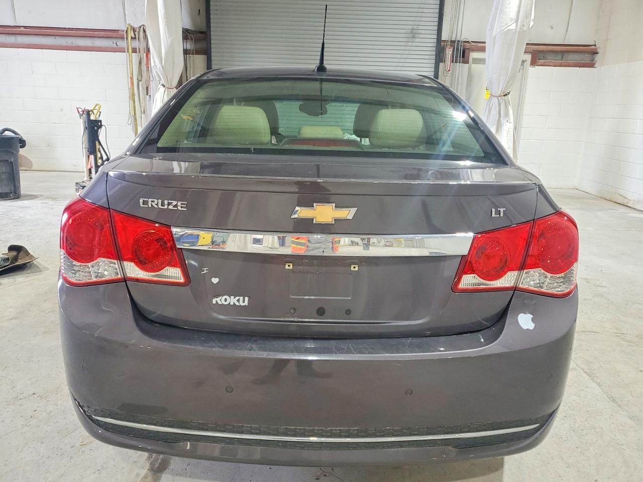 2011 Chevrolet Cruze - Фото 6