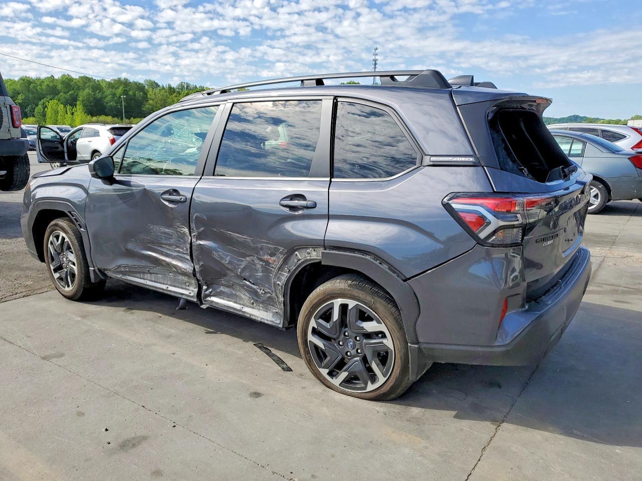 2025 Subaru Forester Limited - Фото 2