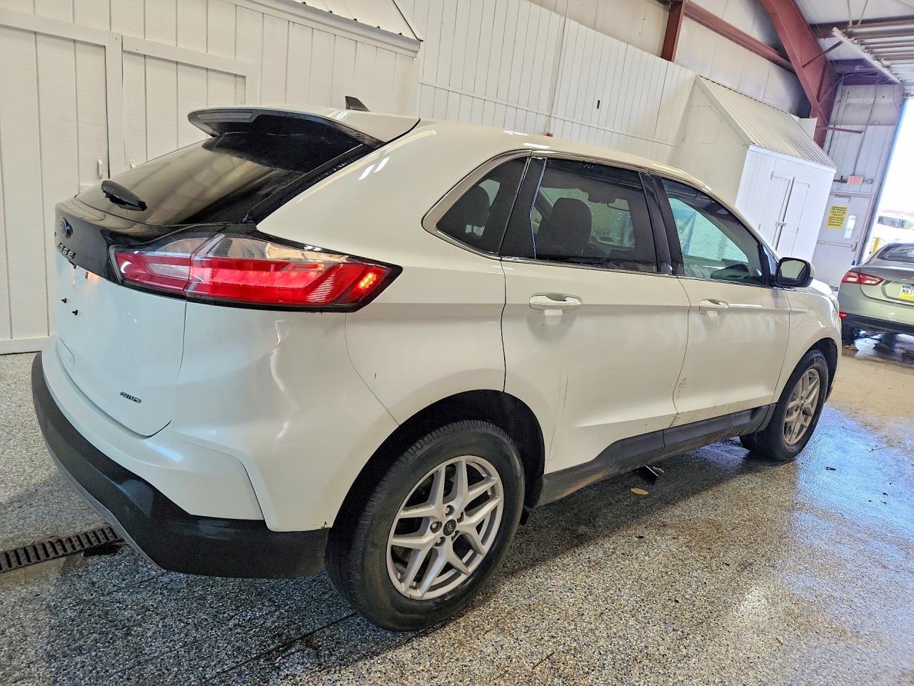 2023 Ford Edge Sel - Фото 3