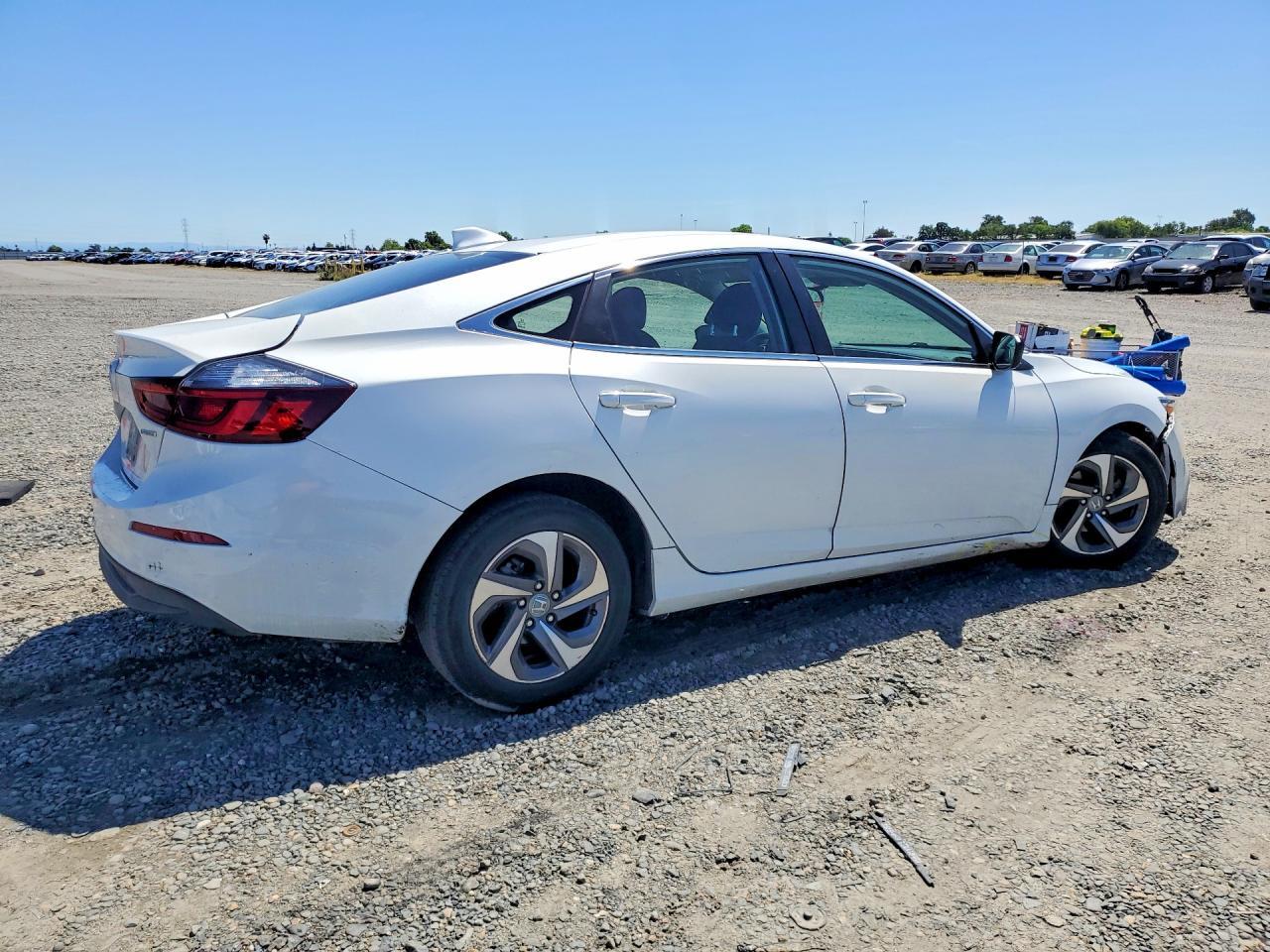 2020 Honda Insight Ex - Фото 3