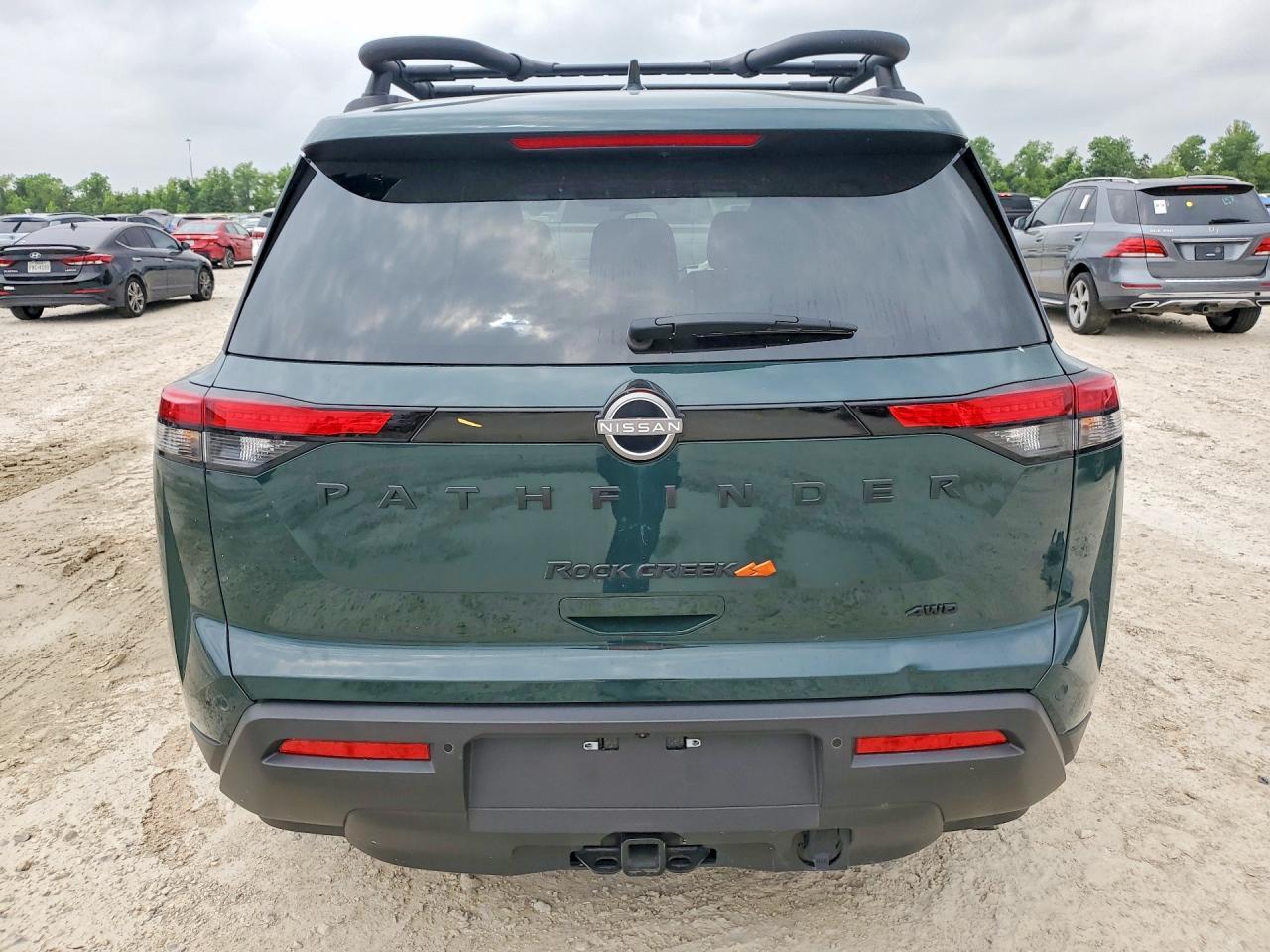 2025 Nissan Pathfinder Rock Creek - Фото 6