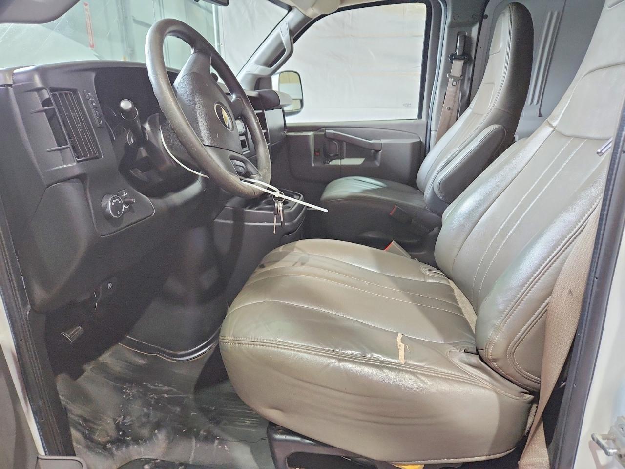 2019 Chev Express G2500 - Image 7
