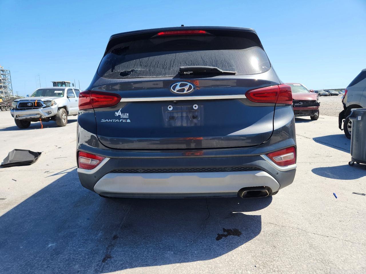 2020 Hyundai Santa Fe Sel - Image 6