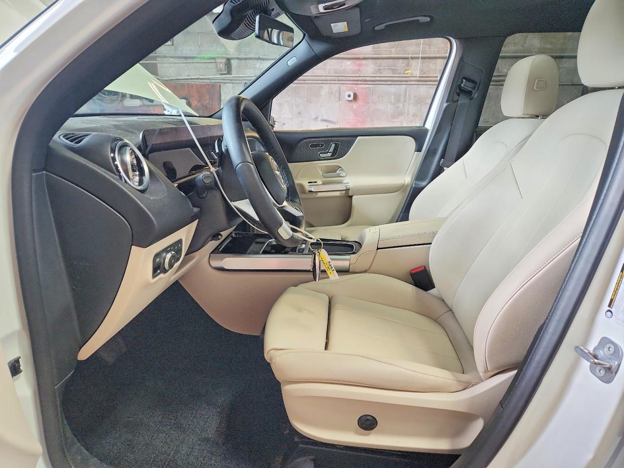 2024 Mercedes-Benz Glb 250 4Matic - Image 7
