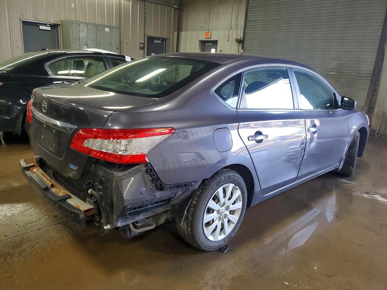 2013 Nissan Sentra S - Фото 3