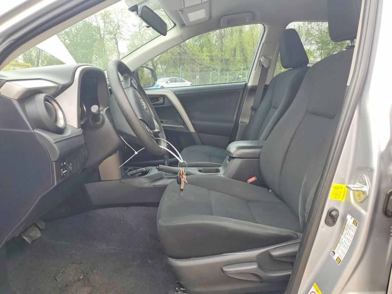 2016 Toyota Rav4 Le - Image 7