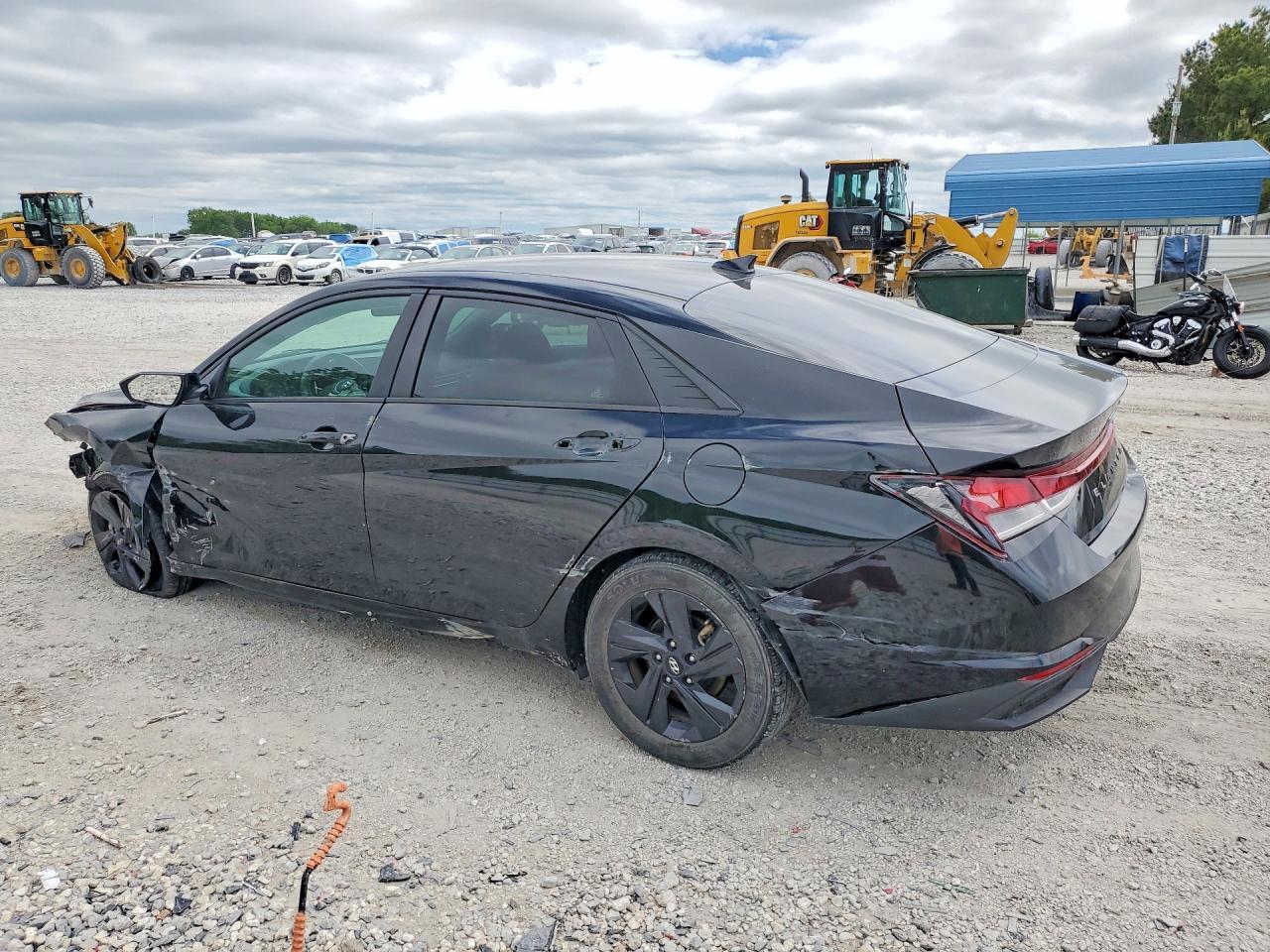 2021 Hyundai Elantra Sel - Фото 2