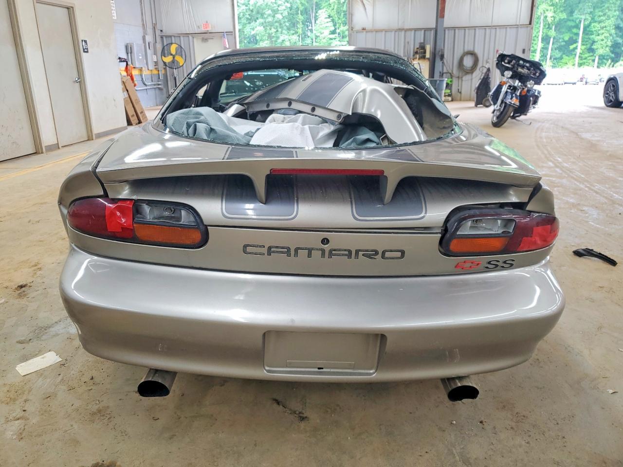 2000 Chevrolet Camaro Z28 - Image 6