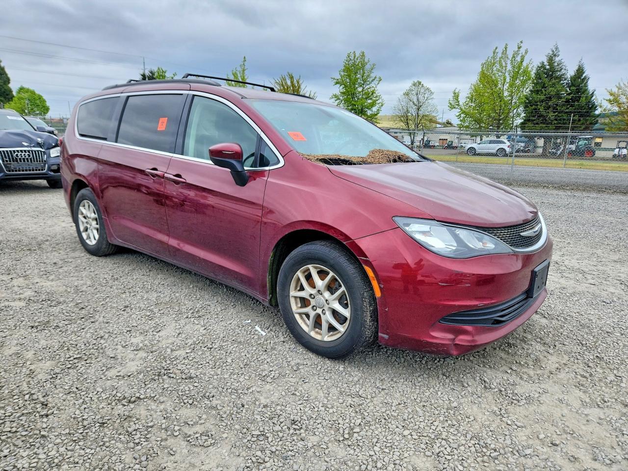2020 Chrysler Voyager Lxi - Фото 4