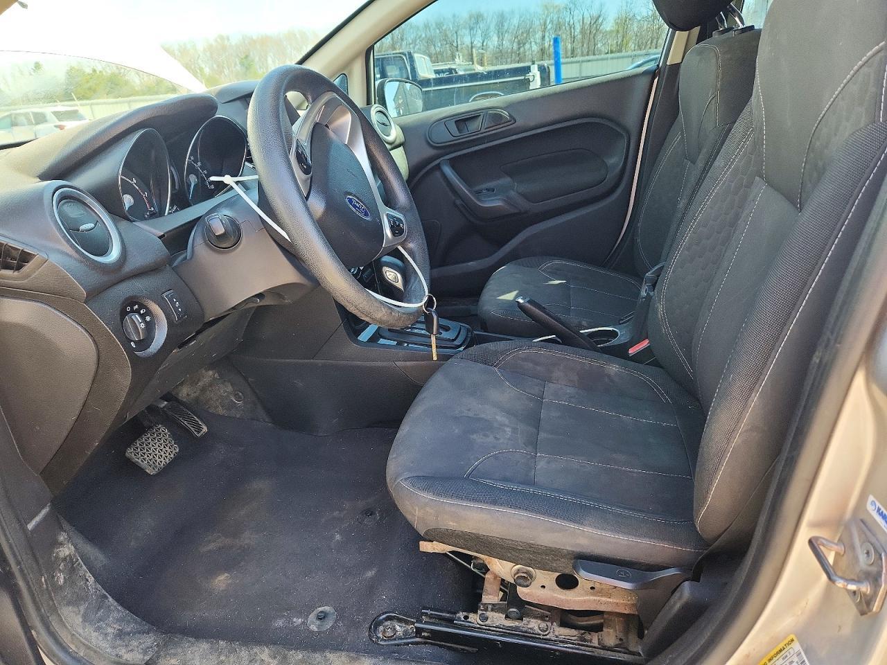 2019 Ford Fiesta Se - Фото 7