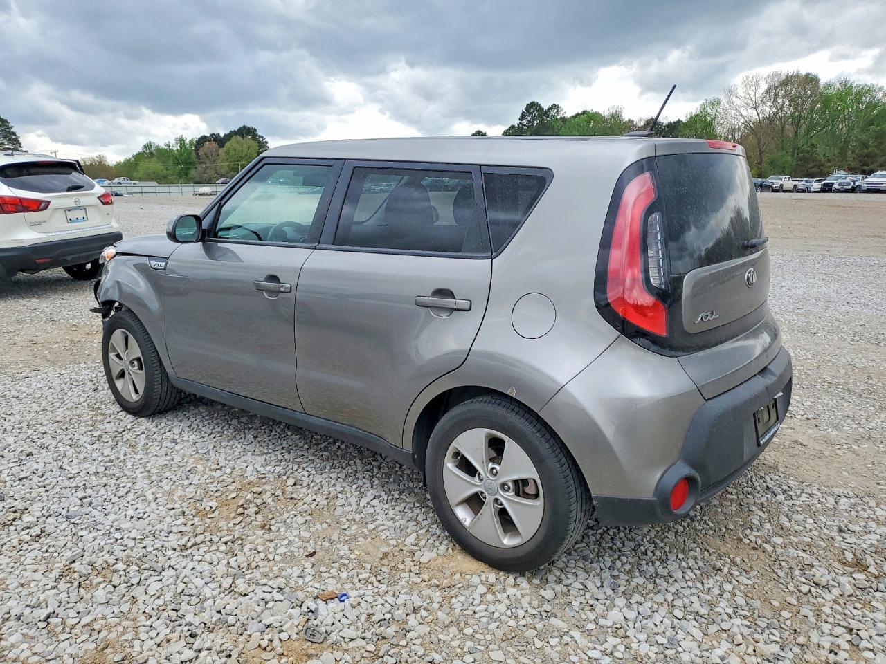 2016 Kia Soul Base - Image 2