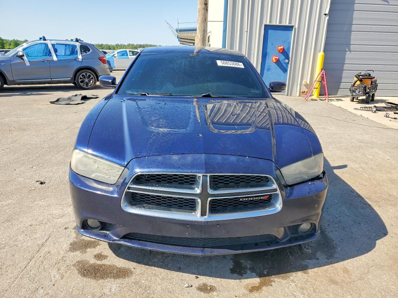 2014 Dodge Charger R - Image 5