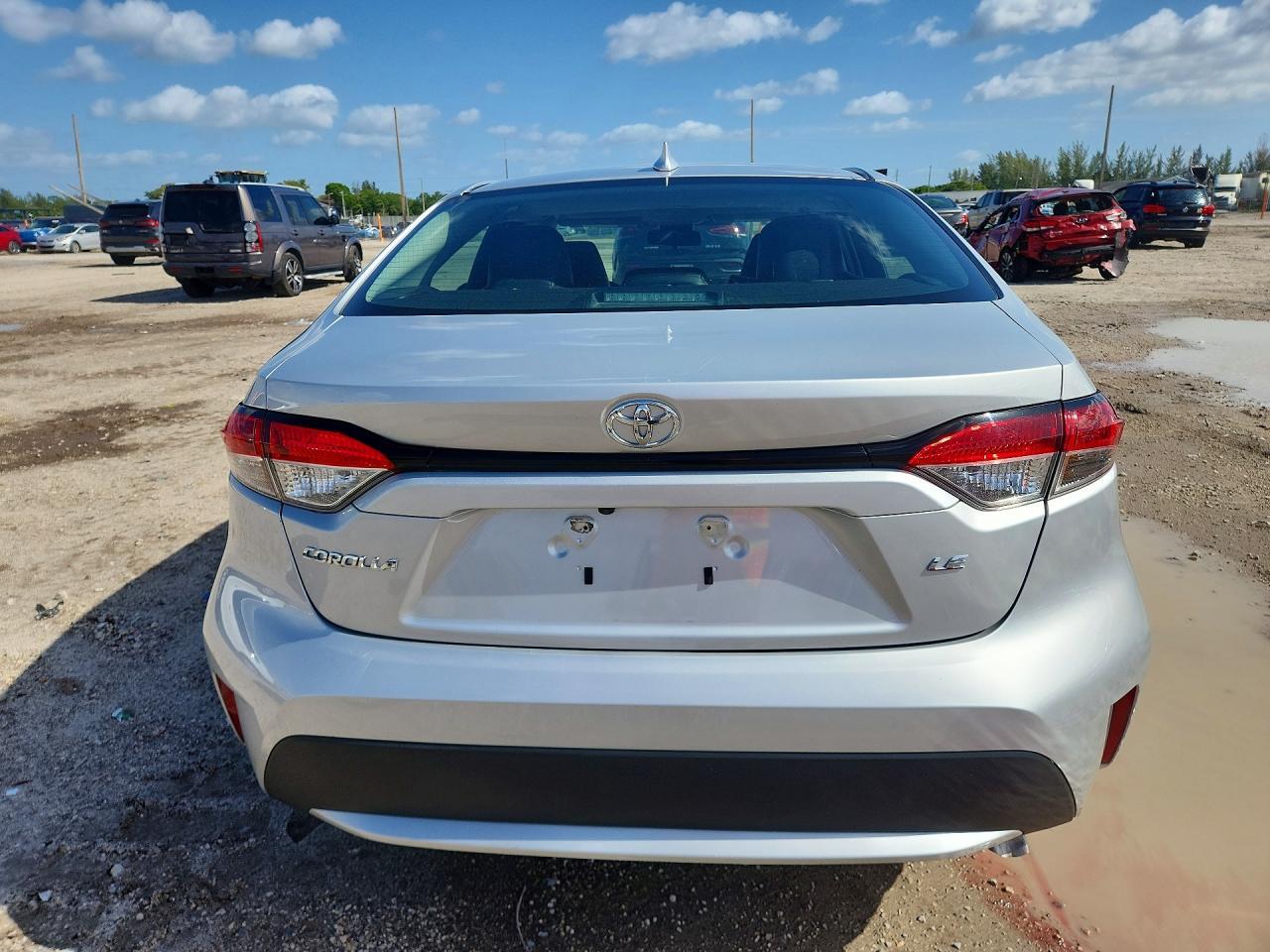 2020 Toyota Corolla Le - Image 6