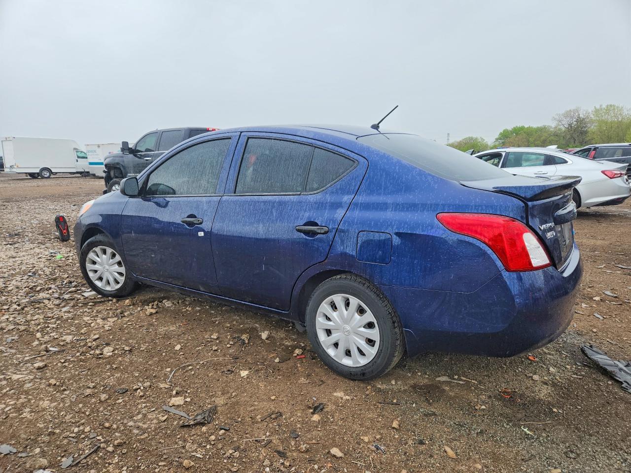 2014 Nissan Versa 1.6 S Plus - Фото 2