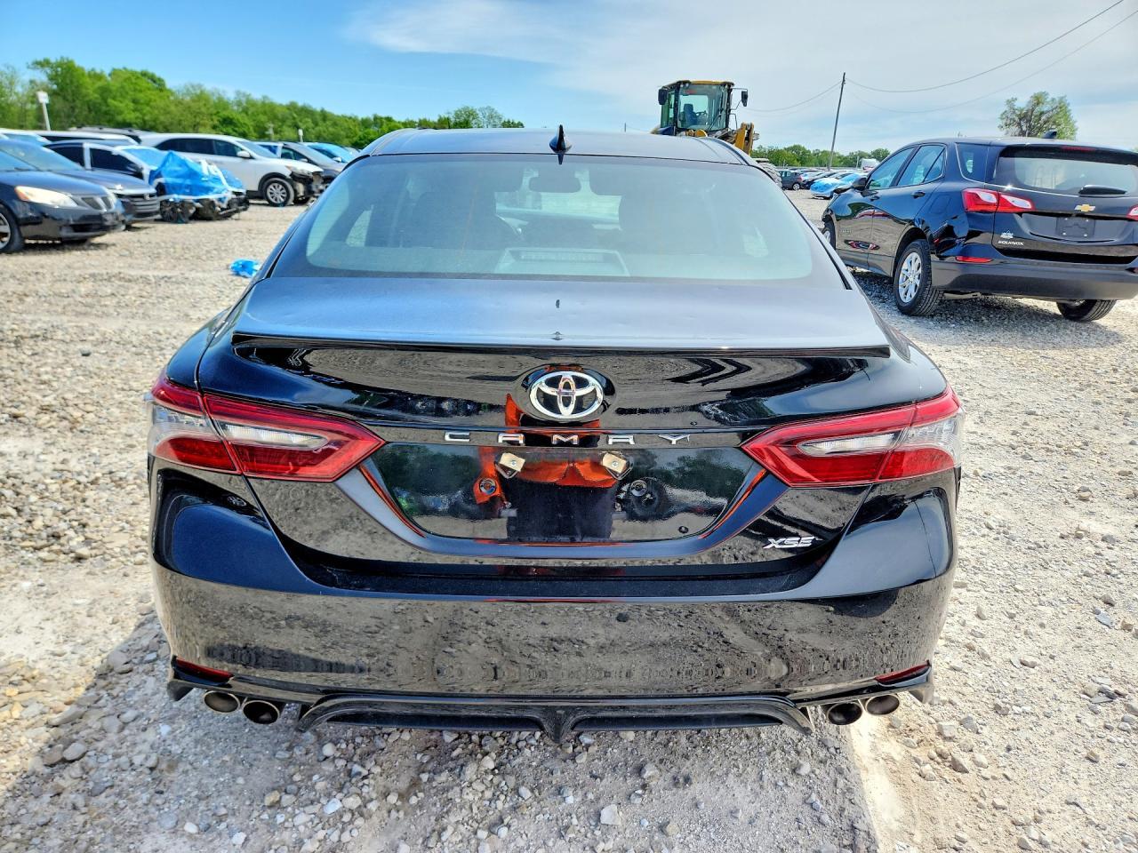 2023 Toyota Camry Xse - Фото 6