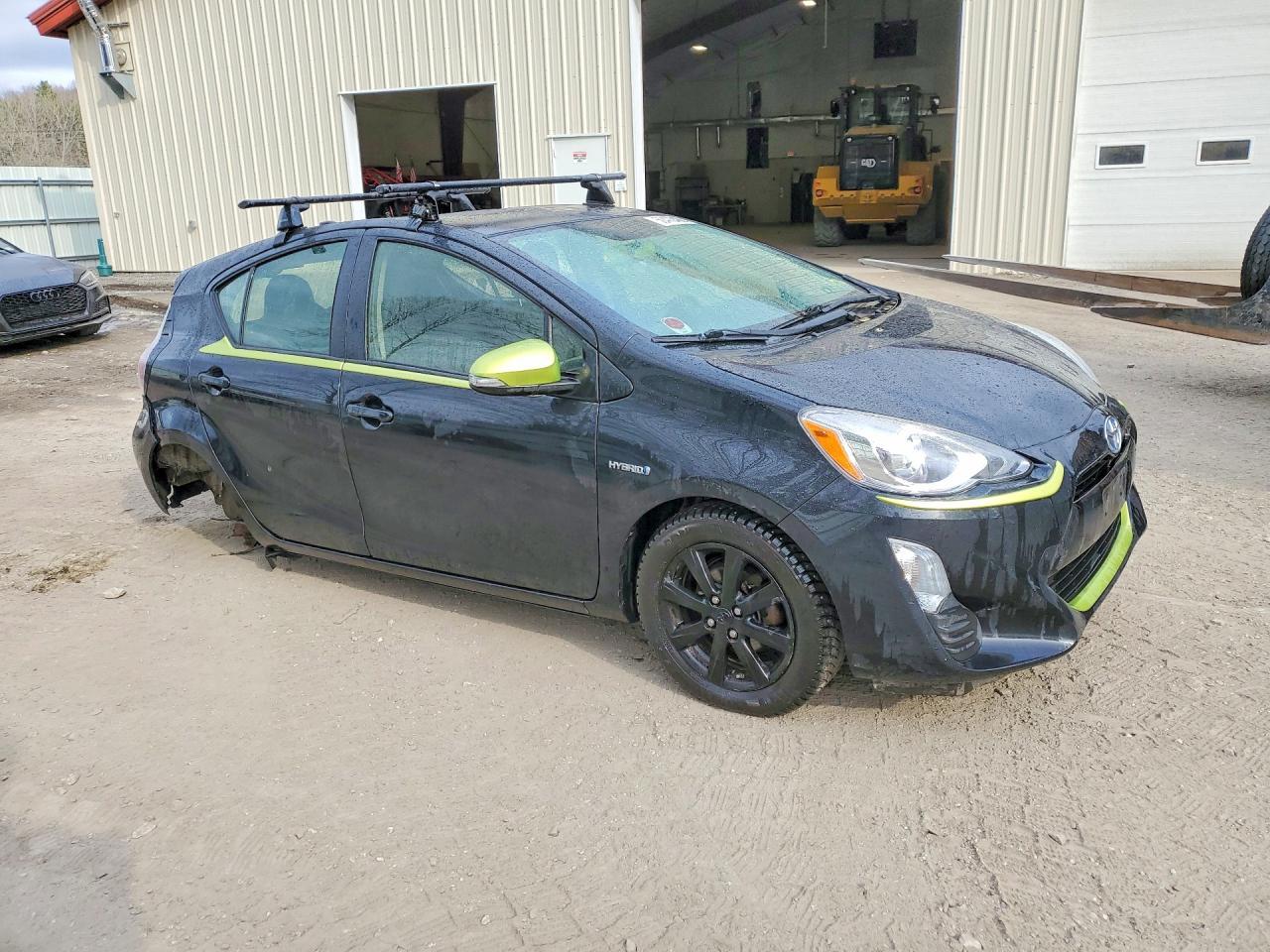 2016 Toyota Prius C Persona Special Edition - Фото 4