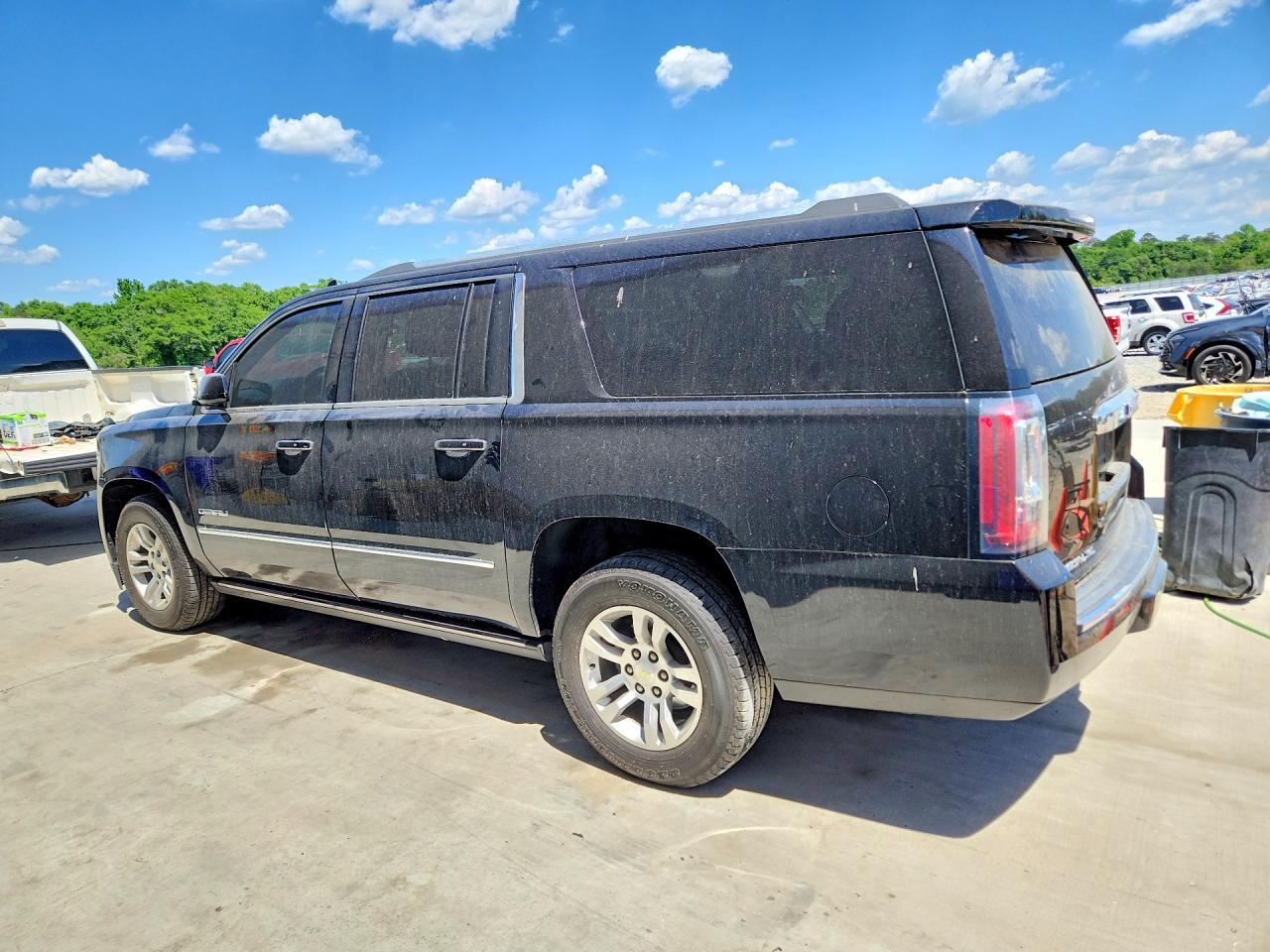 2018 GMC Yukon Xl Denali - Фото 2