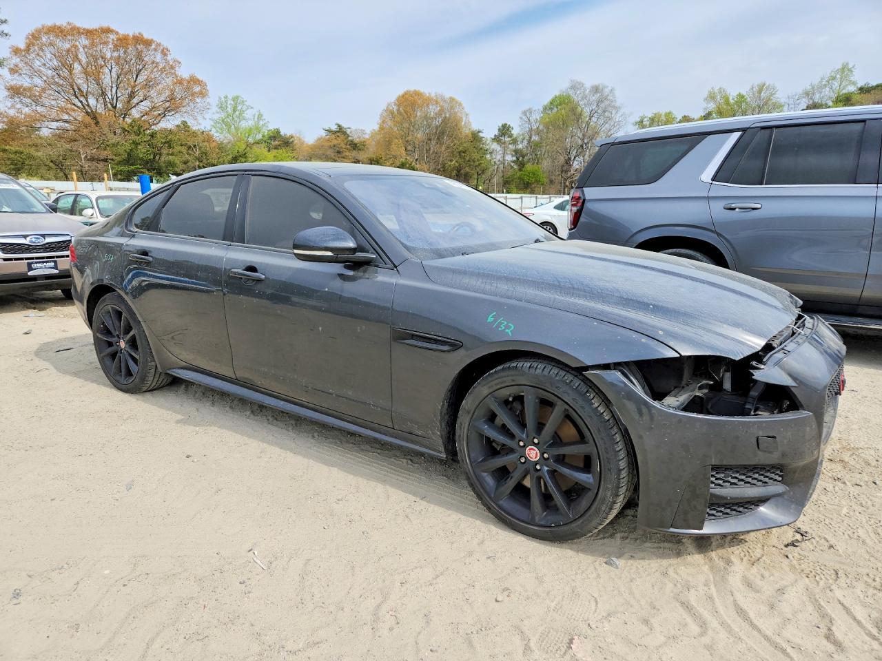 2016 Jaguar Xf R - Sport - Фото 4