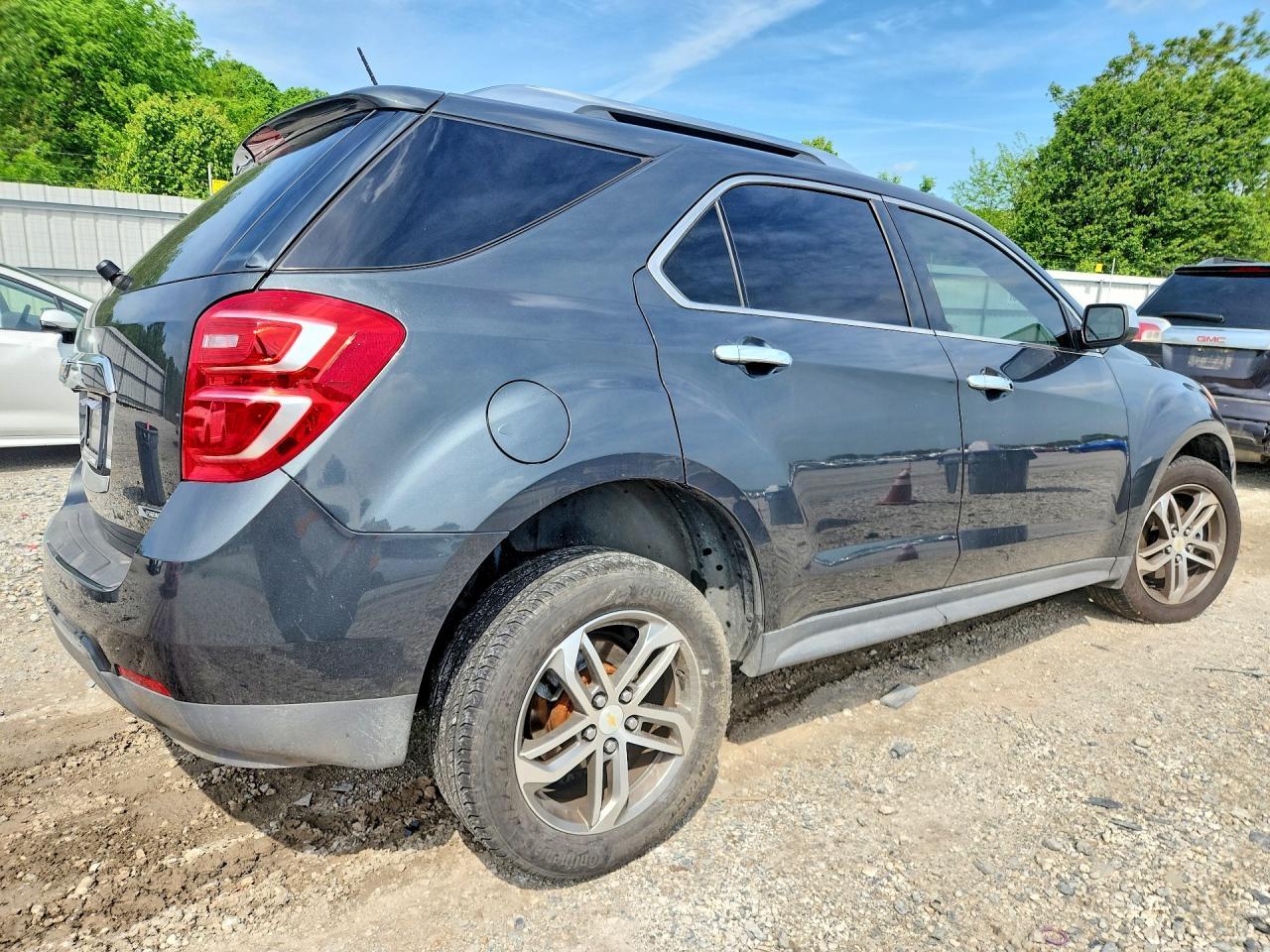 2017 Chevrolet Equinox Premier - Image 7